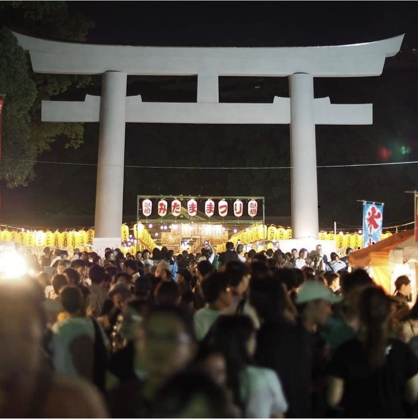 福岡縣護国神社「お盆みたままつり」